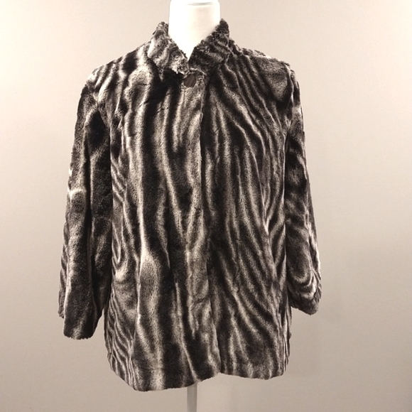 Alfred Dunner Jackets & Blazers - Women's Alfred dunner jacket size 16